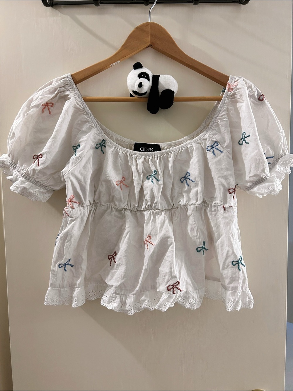 Cider Short Puff Sleeve Crop Top